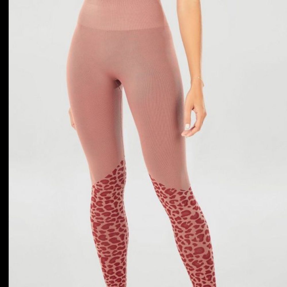 Fabletics Pink Cheetah Print Seamless Leggings